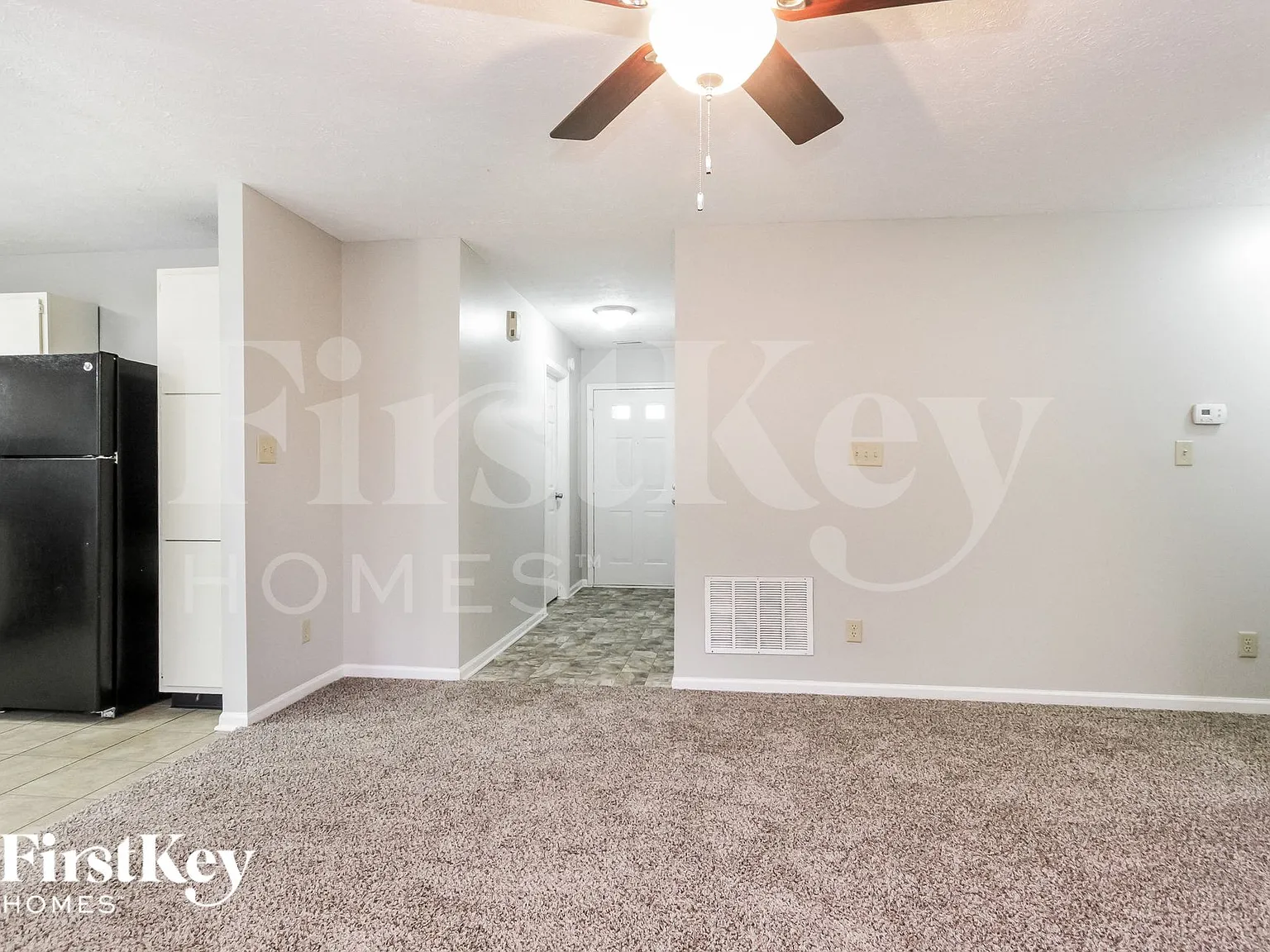 3 bed, 2.0 bath, 1038 sqft, $1,785 — Photo 3