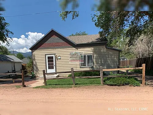 20 1/2 W Las Animas St Photo 1