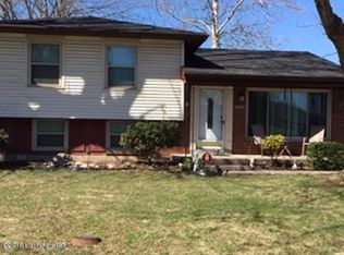 11308 Deering Rd, Louisville, KY 40272