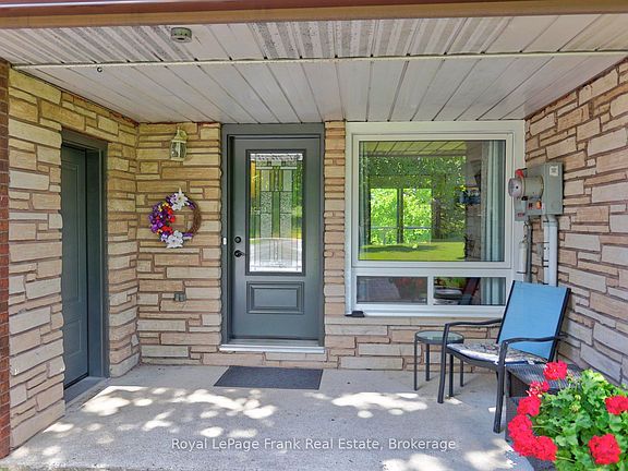 3rd image of 138 Emily Park Rd