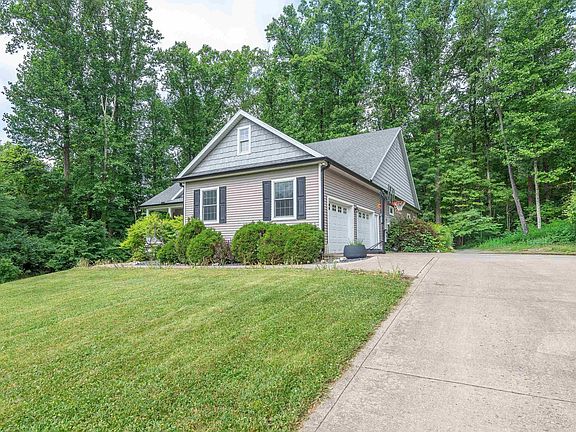 2nd image of 4923 N Chatham Dr