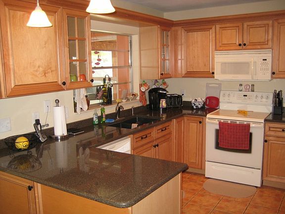 4th image of 1741 Idle Dr