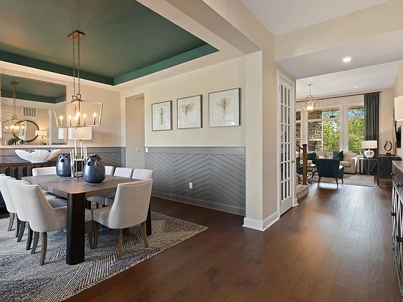 The Crestwood Dining Room