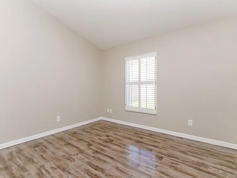 10402 Barnett Loop — Photo 13