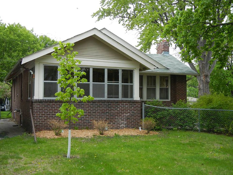 1st image of 2230 Cole Ave SE