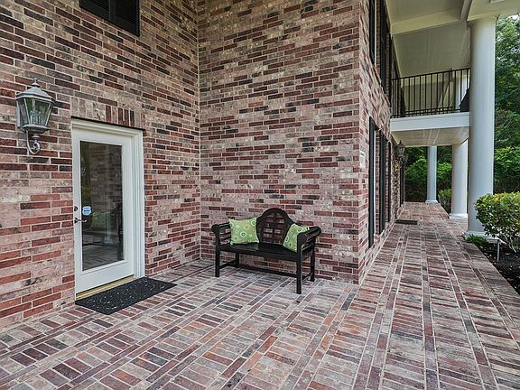 4th image of 19118 Timberlake Grove Ln