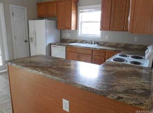 6948 Sandfield Dr, Montgomery, AL 36117