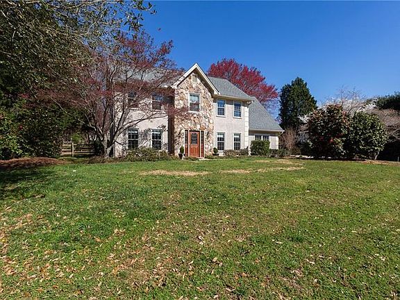 2nd image of 2637 Ashley Oaks Ct