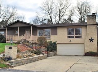 139 Terrace Dr, Ellwood City, PA 16117