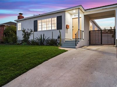 8121 Holy Cross Pl, Los Angeles, CA, 90045