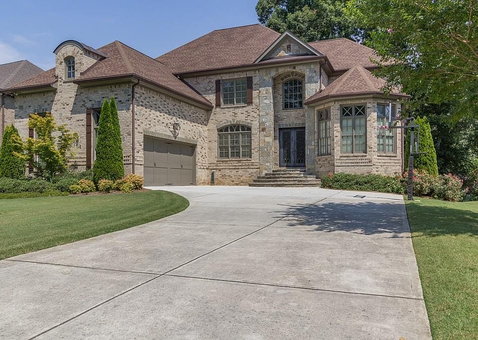 2nd image of 3070 Tolbert Dr