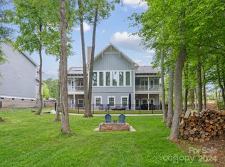 30123 Turtle Point Ct, Lancaster, SC 29720