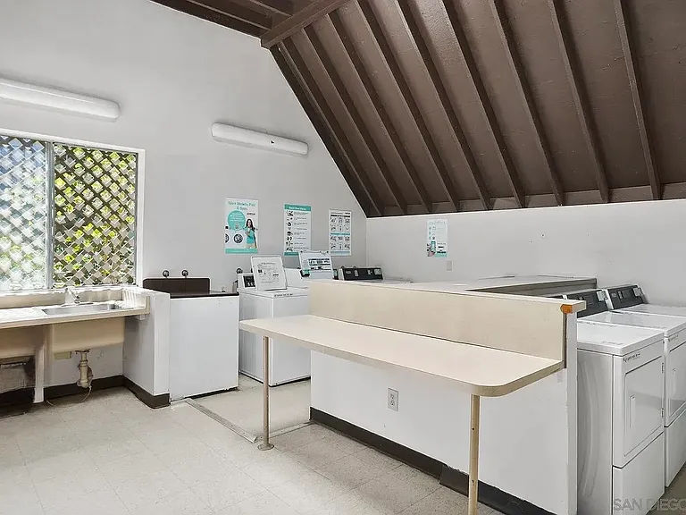 7980 Mission Center Ct #E — Photo 23