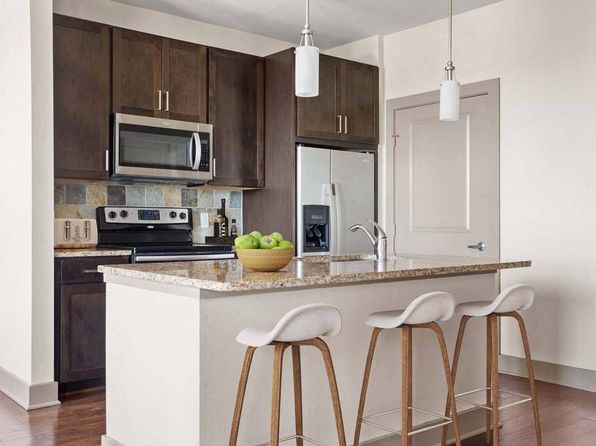 3225 N Grapevine Mills Blvd APT 4302