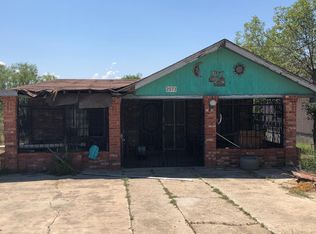 2073 Boulder Ridge Dr, Eagle Pass, TX 78852