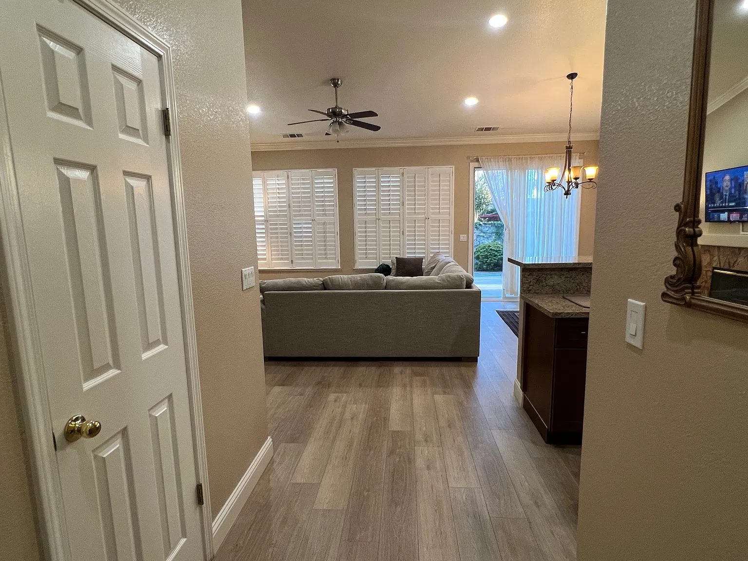 3 bed, 1406 sqft, $2,800 — Photo 3