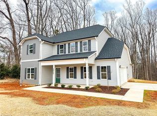 3046 Nc Highway 62 E, Liberty, NC 27298