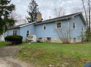 6635 Ledge Rd, Thompson, OH 44086