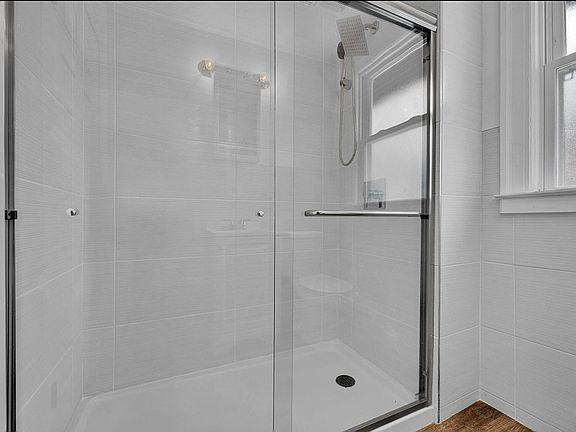 5th image of 8436 Burns Ave #2