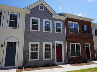 3909 Colonial Green Cir SW, Roanoke, VA 24018