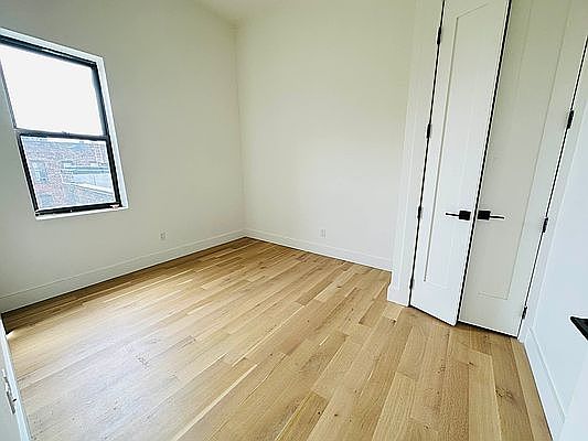 2nd image of 400 E 2nd St APT 504