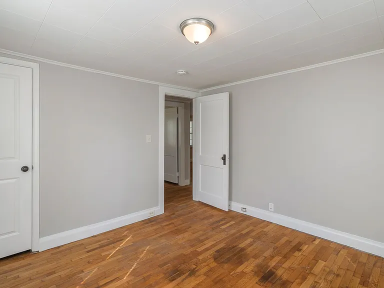 6006 Fayette Ln — Photo 12