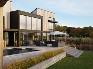 64 Peconic Bay Ave, Southampton, NY 11968