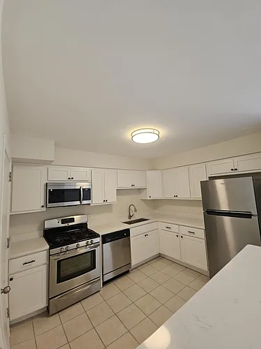 10381 Dearlove Rd #2C Photo 1