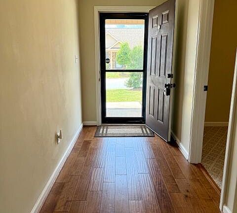 2nd image of 214 Staghorn Court