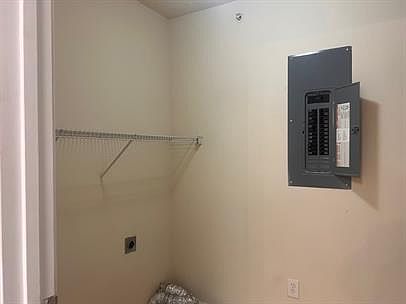 5th image of 155 E Millstone Rd