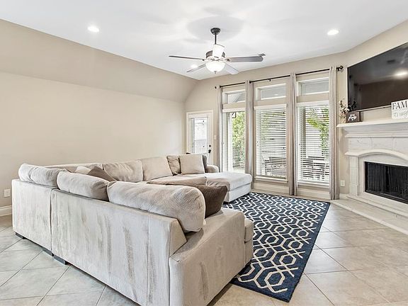 4th image of 6707 Snow Star Ct