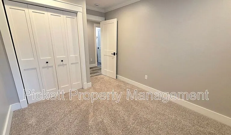 133 NE Gilmax Ln — Photo 20
