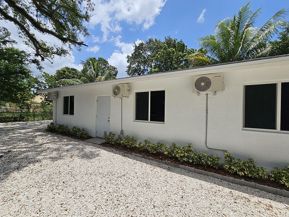 1st image of 3031 NW 15th St #3033-A