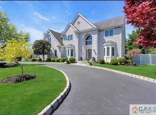 137 Daybreak Ct, Brick, NJ 08724
