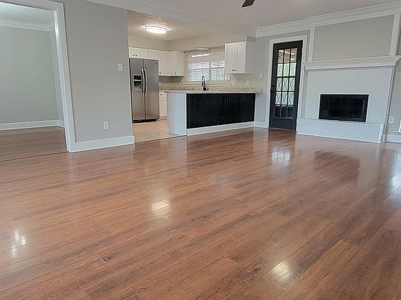 Large Open Floor Plan