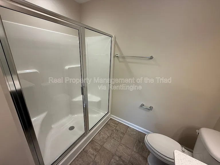 3907 Copperfield Ct — Photo 14