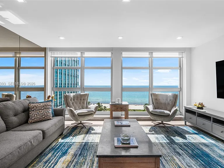 5055 Collins Ave #10H — Photo 29