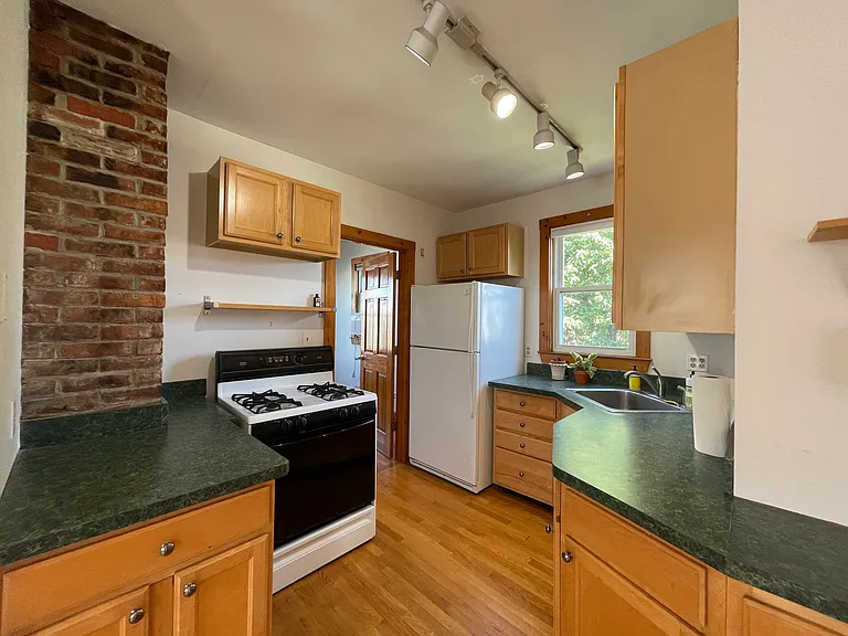 81 Tremont St #3 — Photo 4