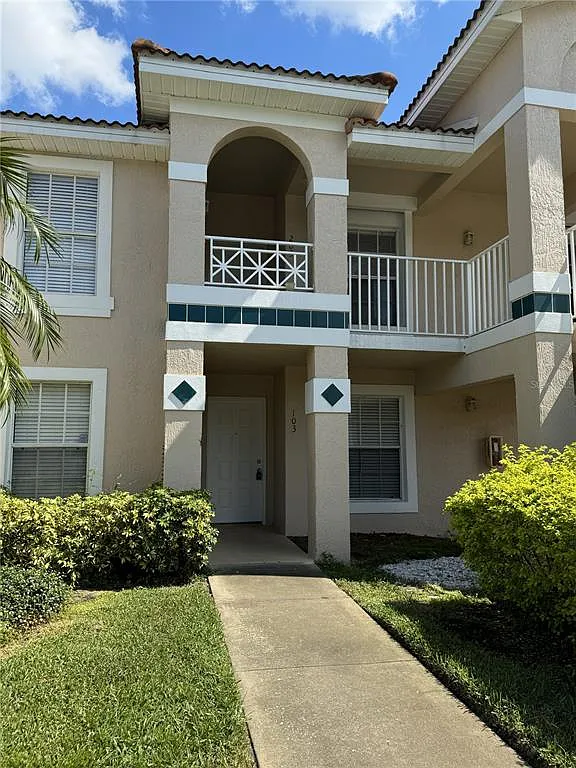 2 bed, 2.0 bath, 1013 sqft, $1,750 — Photo 1