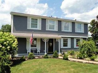 438 Lexington Dr, Greensburg, PA 15601