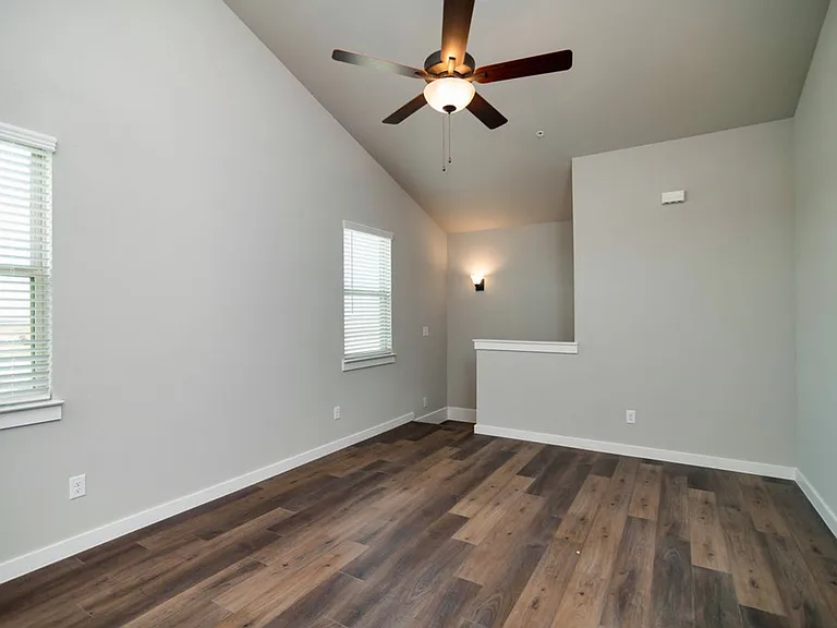 747 Harvest Moon Dr — Photo 7