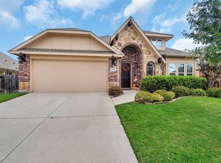 8309 Yukon Ln, Aubrey, TX 76227