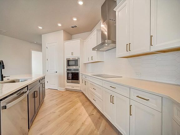 The Whimsical - Kitchen