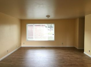 8305 Macarthur Blvd, Vancouver, WA 98664