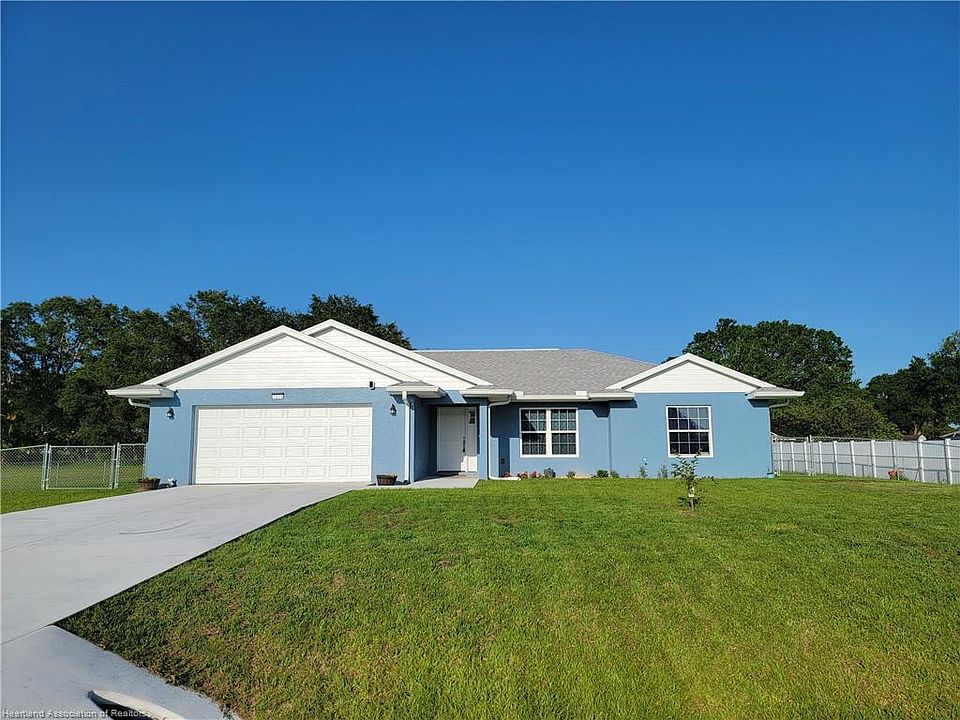 1st image of 7525 Honeysuckle Dr