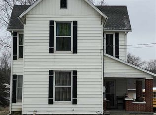 2208 Royal Center Pike, Logansport, IN 46947