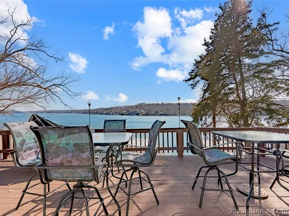 27602 Golden Point Ct, Barnett, MO 65011