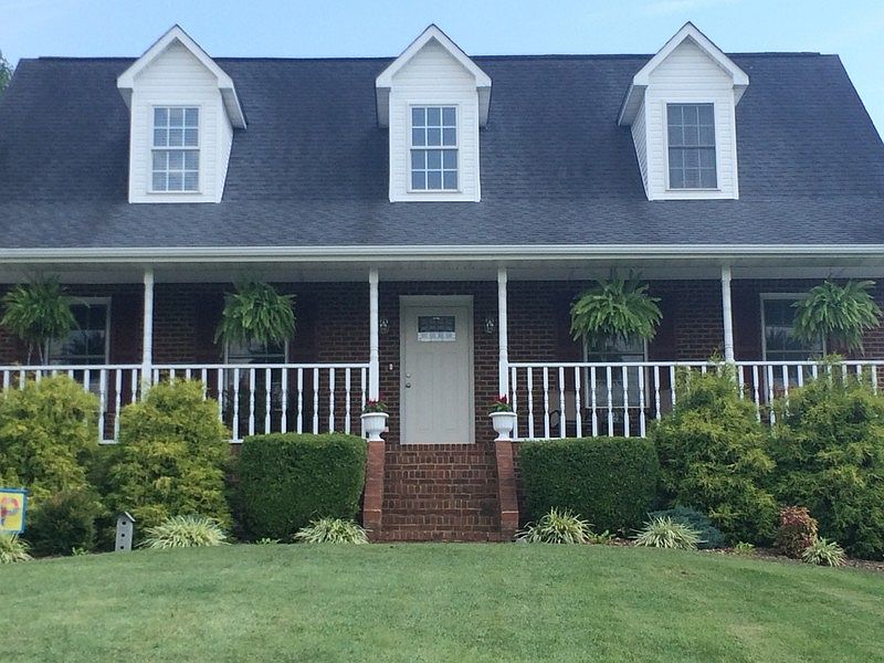 1st image of 108 Silverleaf Ct