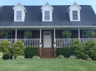 108 Silverleaf Ct, Kingsport, TN 37664