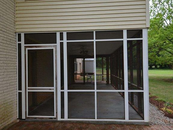 Screened Porch